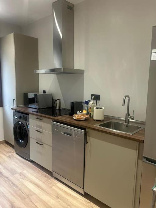 Coqueto Apartamento Cerca Del Casco Viejo Con Garaje Gratis Bilbao Exteriör bild